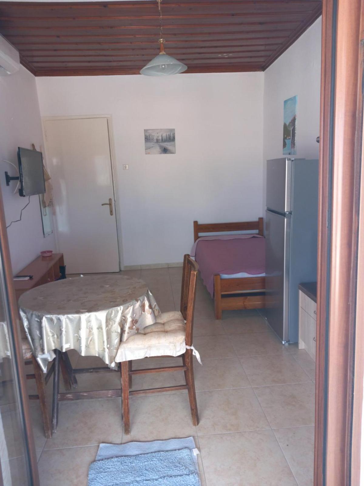 Katerinas Apartmens สเกียธอสทาวน์ ภายนอก รูปภาพ